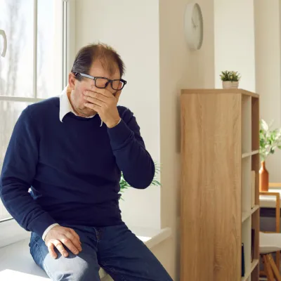Majör Depresyon Belirtileri, Nedenleri ve Tedavi Yöntemleri