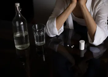 Bağımlılığın Evreleri Nelerdir?