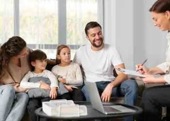 Çocuk ve Ebeveyn Danışmanlığı: Aileler İçin Süreç Rehberi